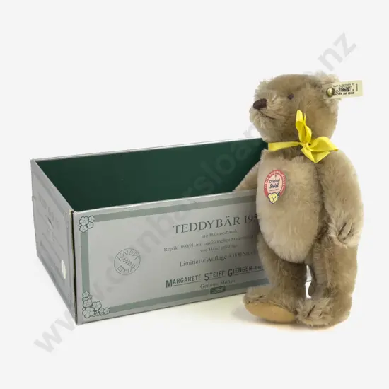 C1990/91 Boxed Steiff Replica of the C1955 Teddy Bear with Neck Mechanism
