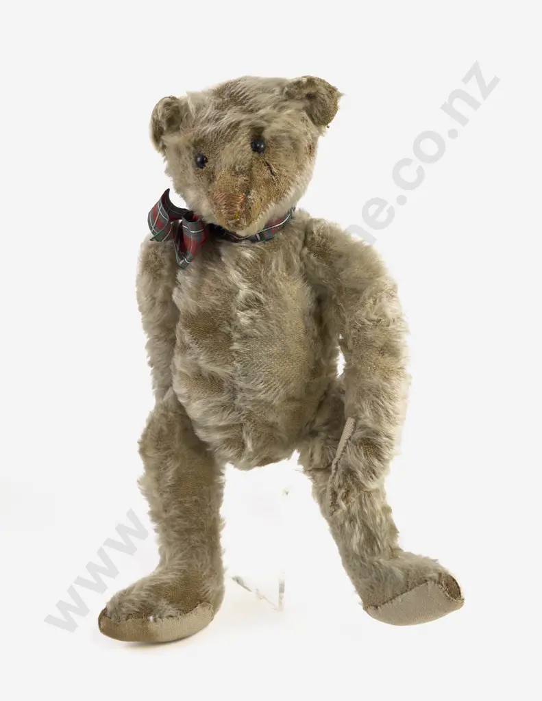 Early C20th Steiff Teddy Bear with Pewter Ear Button Image 1++