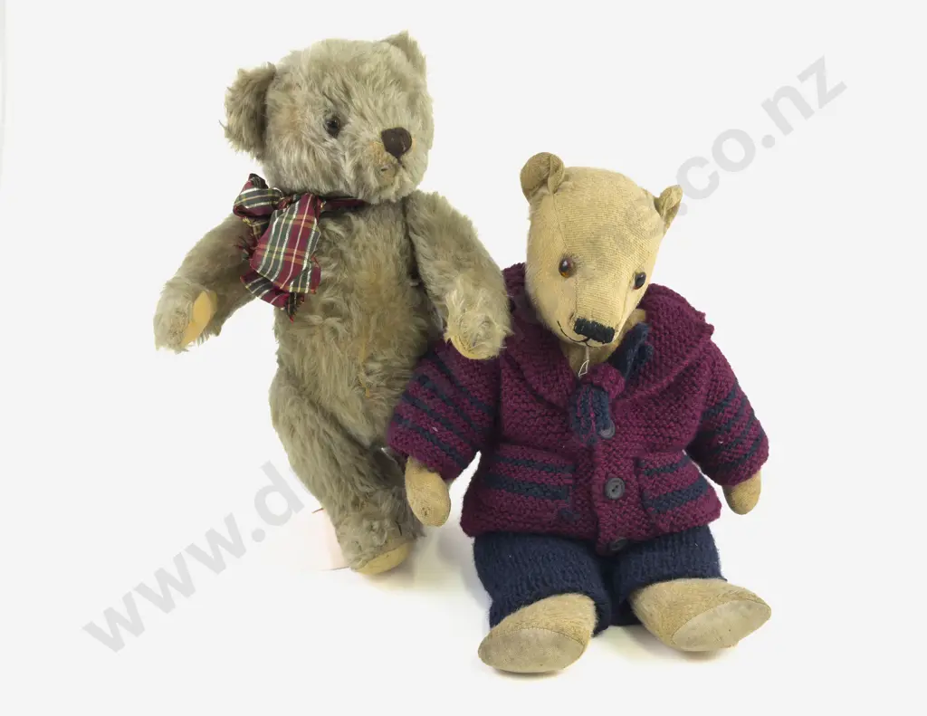 Two Vintage C1930's Teddy Bears Image 1++