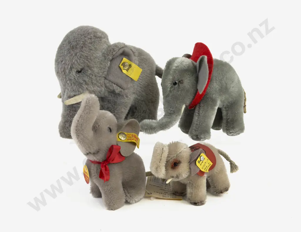 Four Vintage Steiff Elephants Three with Ear Buttons Image 1++