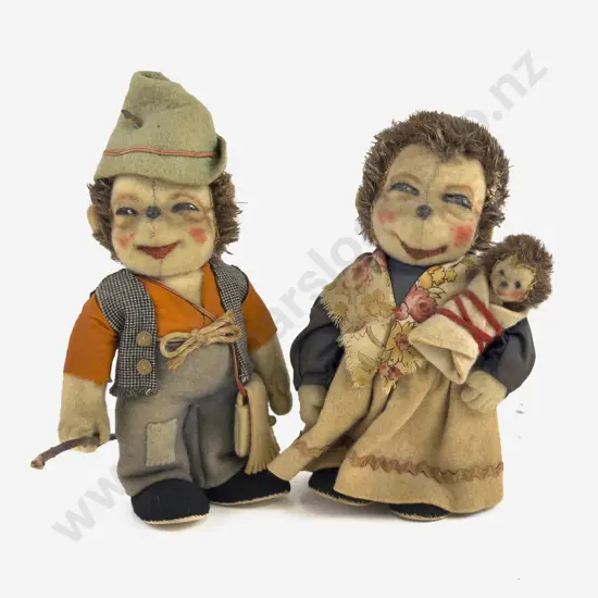 Vintage Steiff Type Hedghog Family all Felt Father and Mother with Baby