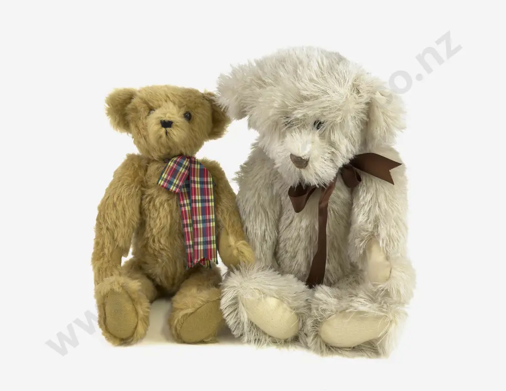 Two C1991 Edwardian Limited Edition Collector Teddy Bears Image 1++