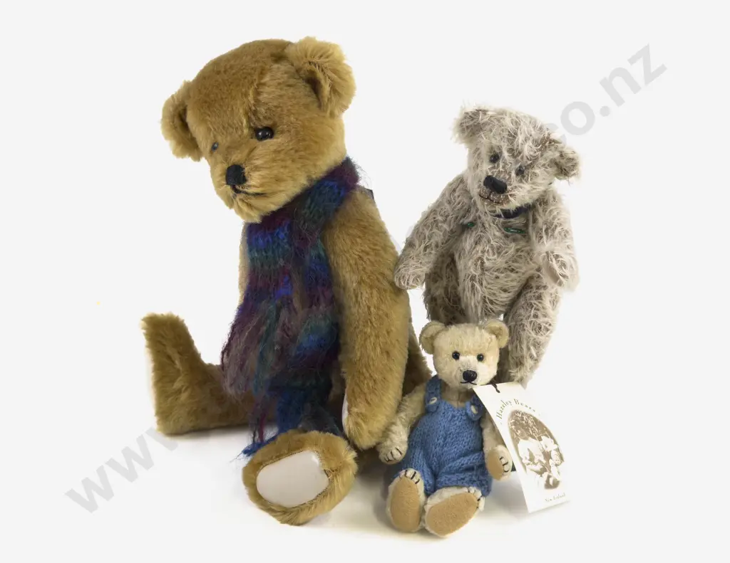 Three NZ Artist Teddy Bears Image 1++