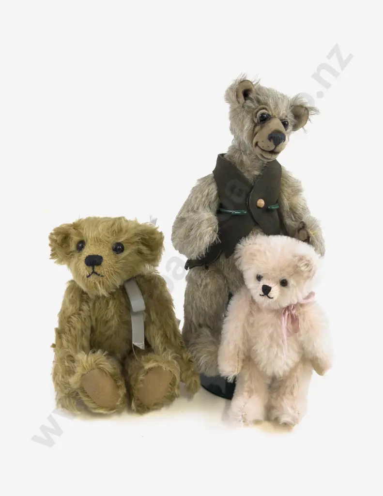 Three Artist Teddy Bears Image 1++