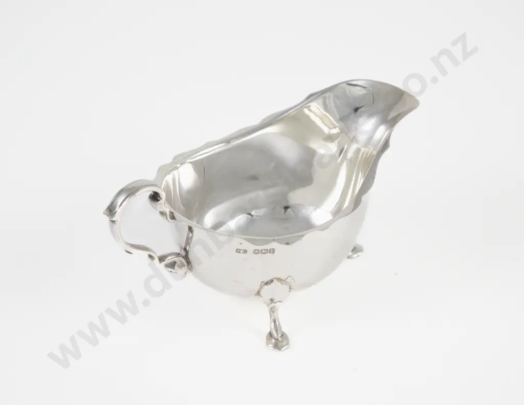 Geo VI S/S Gravy Boat Image 1++