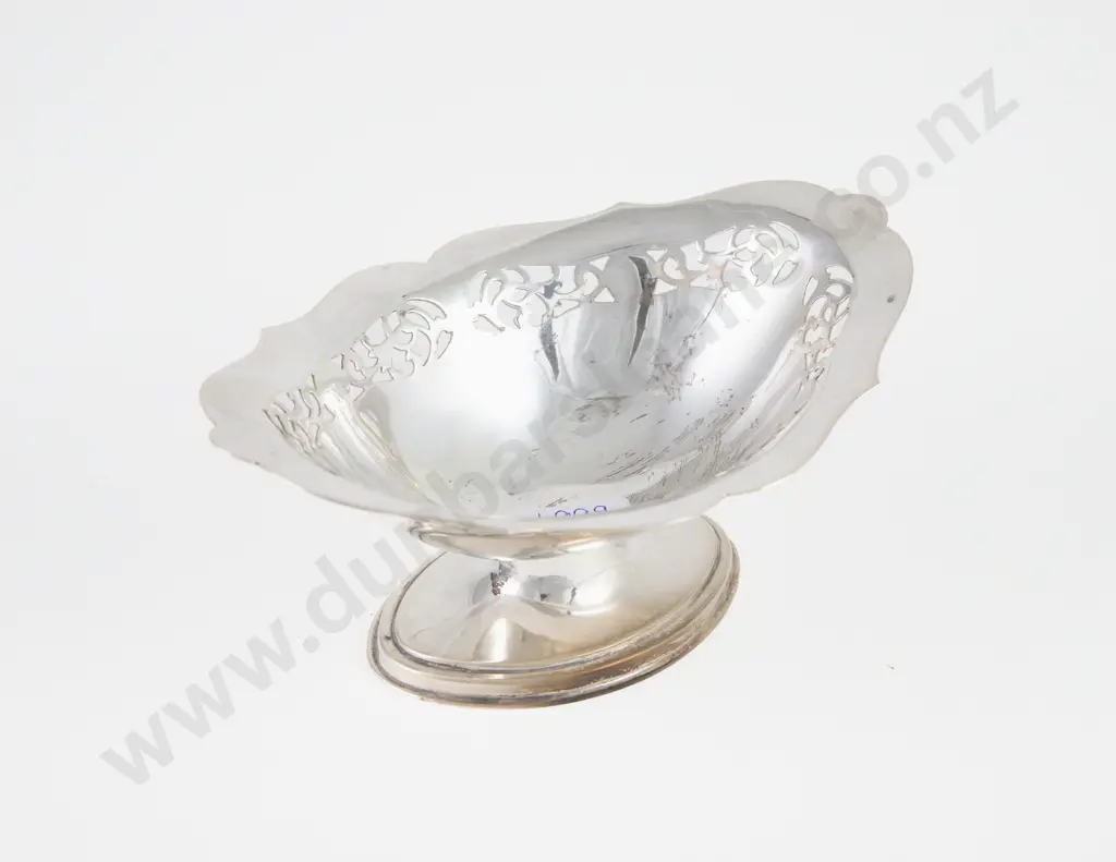 QEII S/S Bon Bon Dish Image 1++