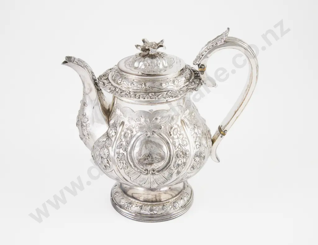 Fine Quality Geo IV S/S Coffee Pot by Thomas Wilkes Barker Image 1++