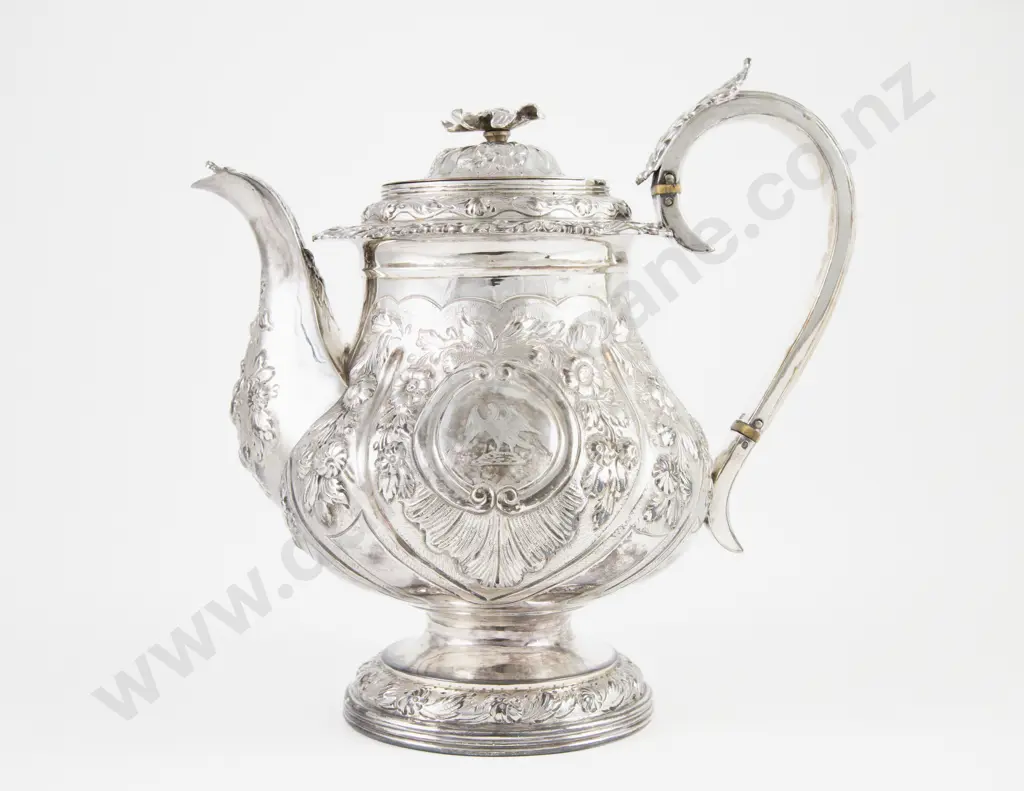Fine Quality Geo IV S/S Coffee Pot by Thomas Wilkes Barker Image 1++