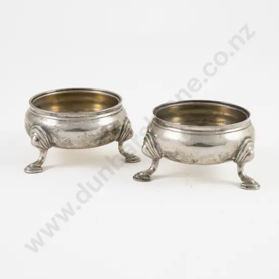 Pair Of Geo V S/S Circular Salts