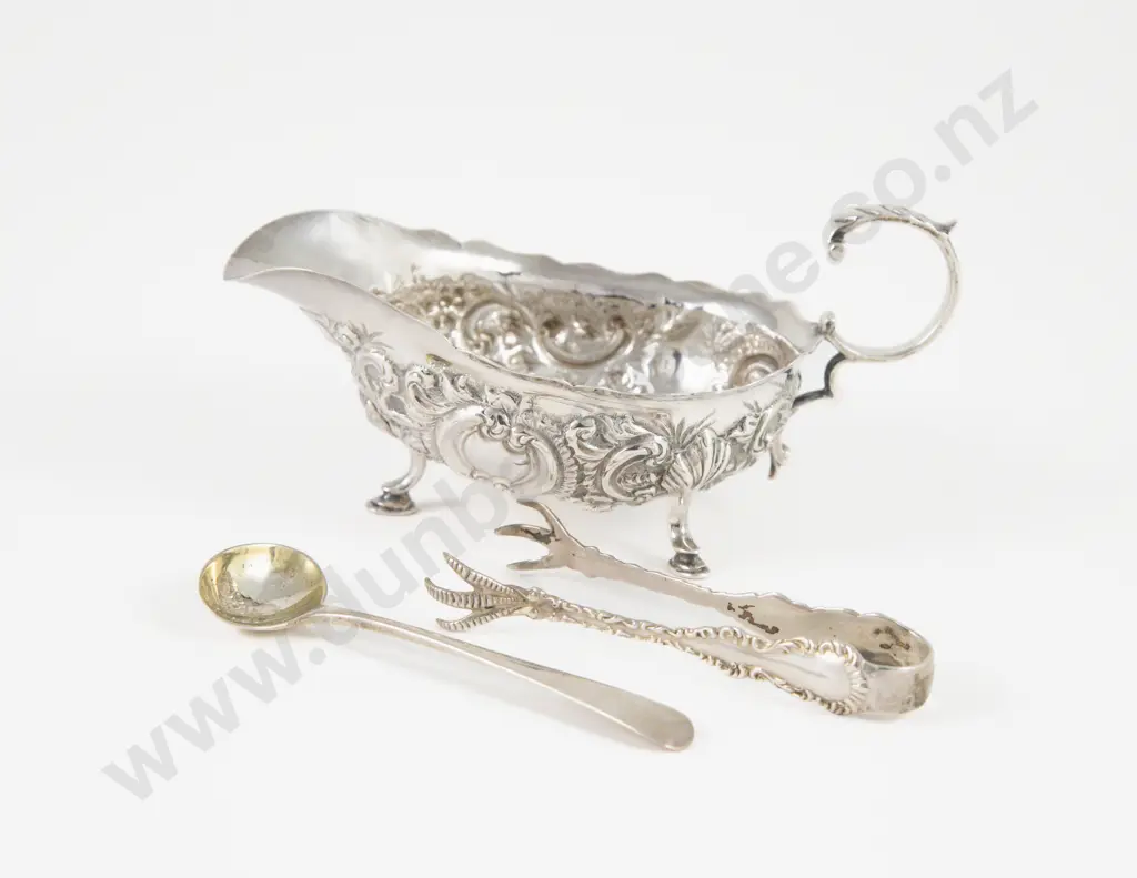 Vict S/S Gravy Boat Image 1++