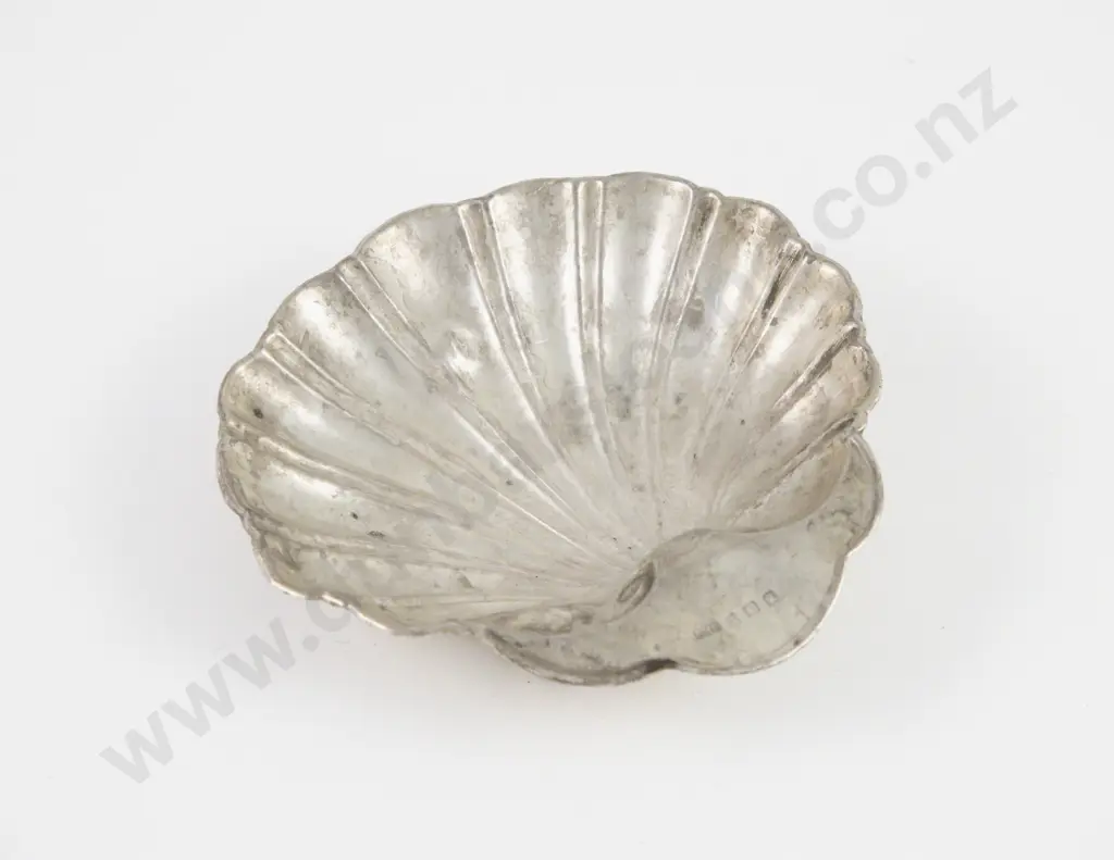 Geo V S/S Scallop Shape Butter Dish Image 1++