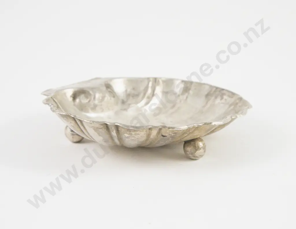 Geo V S/S Scallop Shape Butter Dish Image 1++