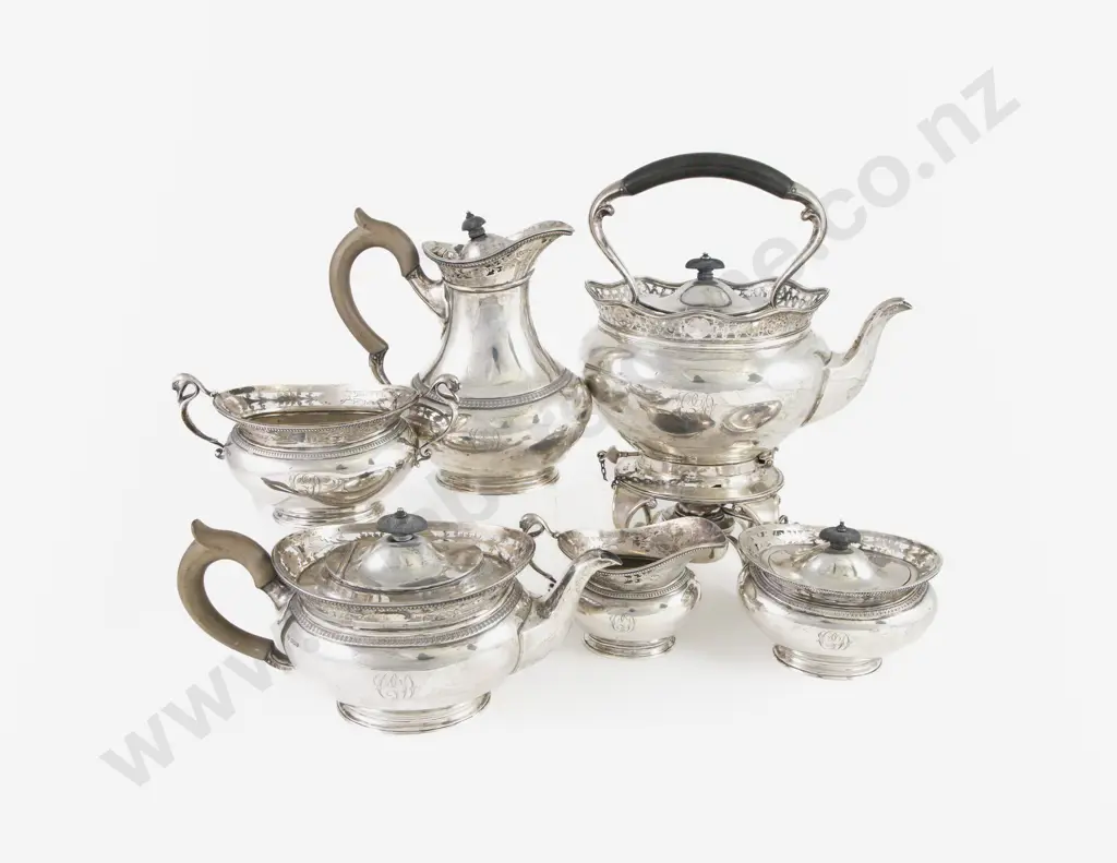 An Attractive Geo V S/S 6 Piece Teaset by Elkington & Co Image 1++