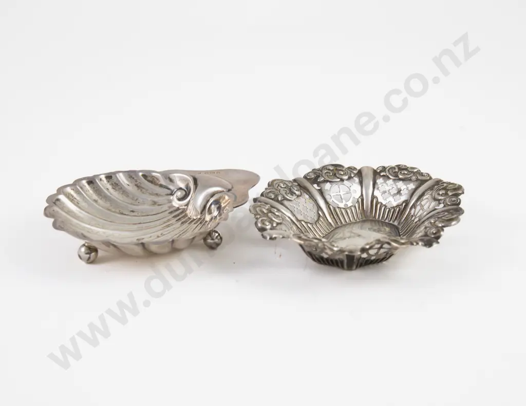 S/S Scallop Butter Dish & Oval Bon Bon Dish Image 1++
