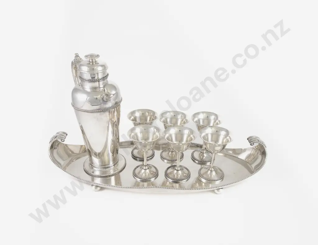 An Elegant 8 Piece S/P Cocktail Set by F. R & Co Ltd Image 1++