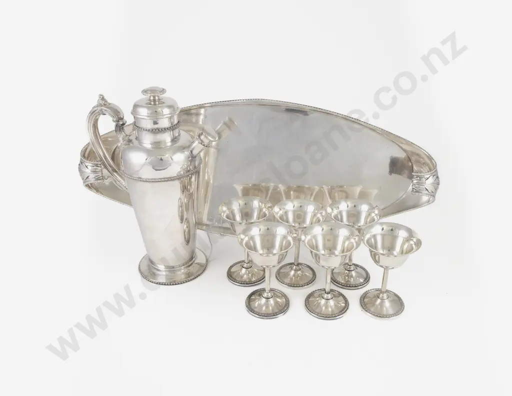 An Elegant 8 Piece S/P Cocktail Set by F. R & Co Ltd Image 1++