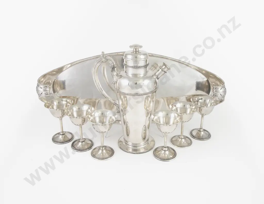 An Elegant 8 Piece S/P Cocktail Set by F. R & Co Ltd Image 1++