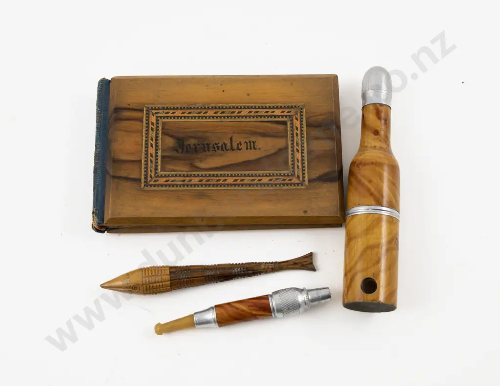 Vintage Olivewood Album Of Pressed Flowers Image 1++