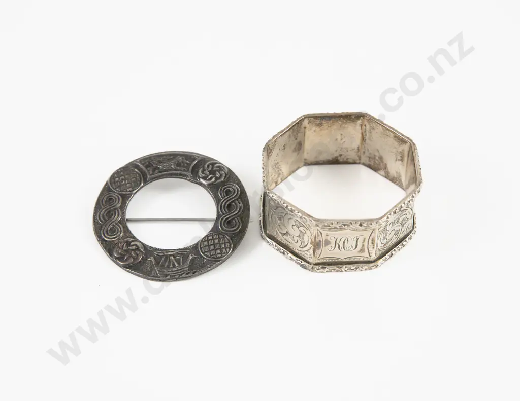 Boxed S/S Octagonal Napkin Ring & Scottish S/S Plaid Brooch Image 1++