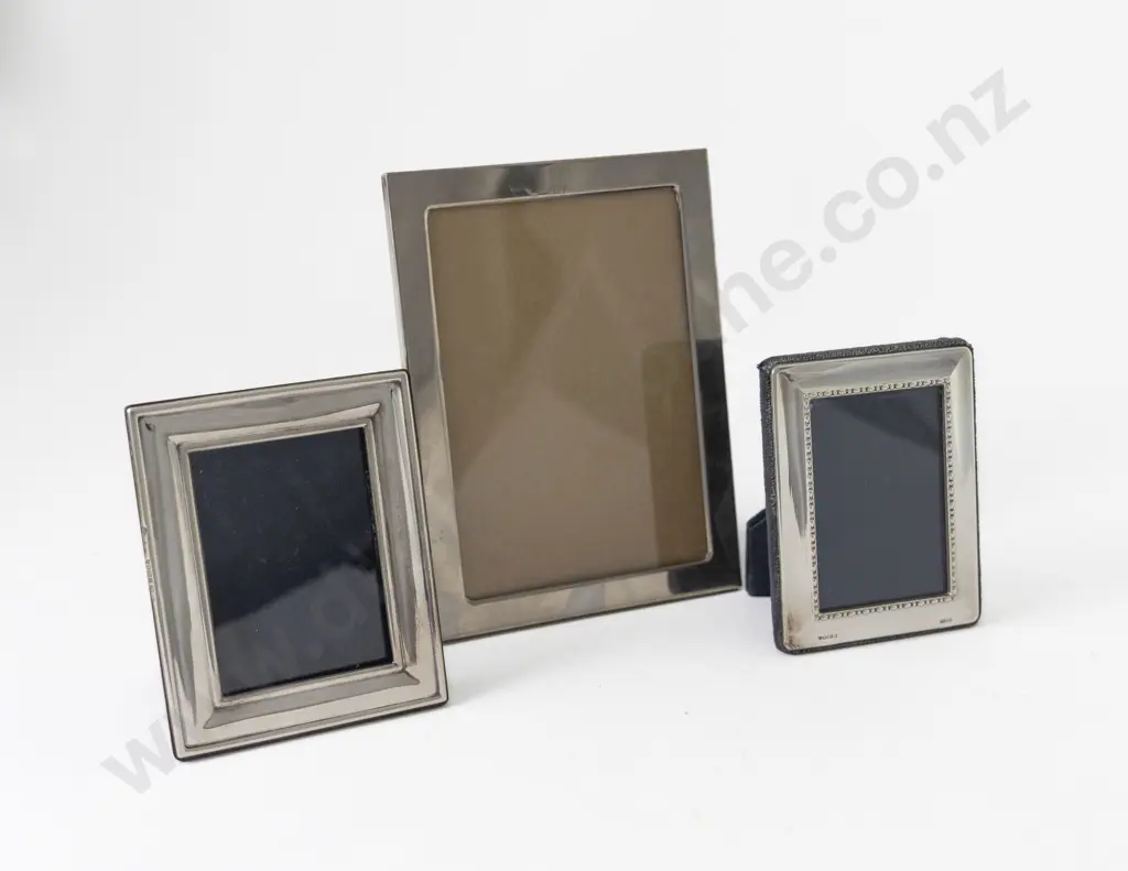 2 Small S/S Photo Frames & Larger Unmarked Frame Image 1++