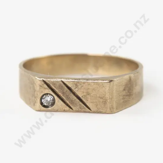9ct Solitaire Diamond Signet Ring