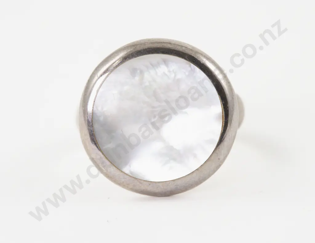 S/S MOP Dress Ring Image 1++