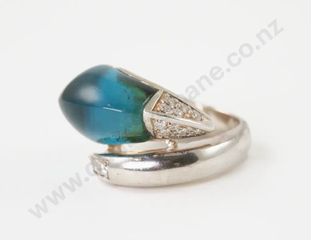 S/S Large Blue Glass Stone and Crystal Dress Ring Image 1++