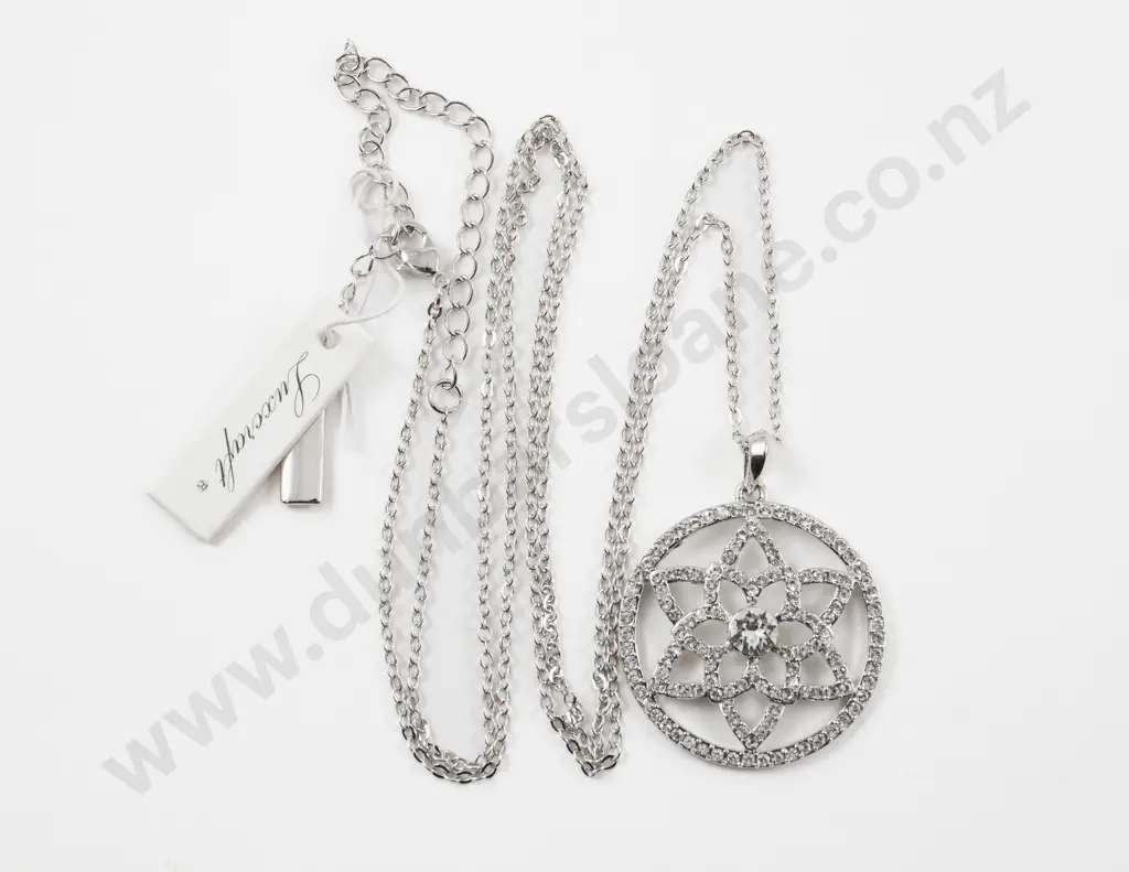 Luxcraft Jewellery Circular Swarovski Crystal Floral Pendant on Neck Chain Image 1++
