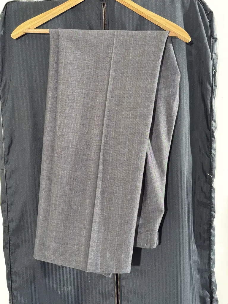 Trumpeter by Hart Schaffner & Marx Gents Grey Suit Jacket and Pants together with Suit Carry Bag Image 1++