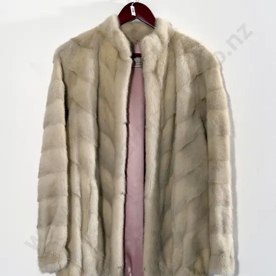Vintage English and Foreign (Fur Co Ltd) Ladies Fur Jacket