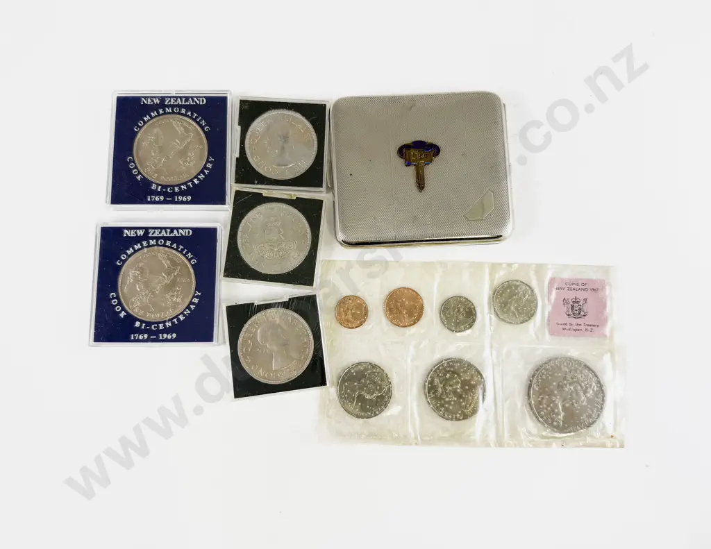 NZ Commemorative $1 x2 1953 Crown x3 and Unc 1967 Coinage Set & 1940 Exhib Cig Case Image 1++