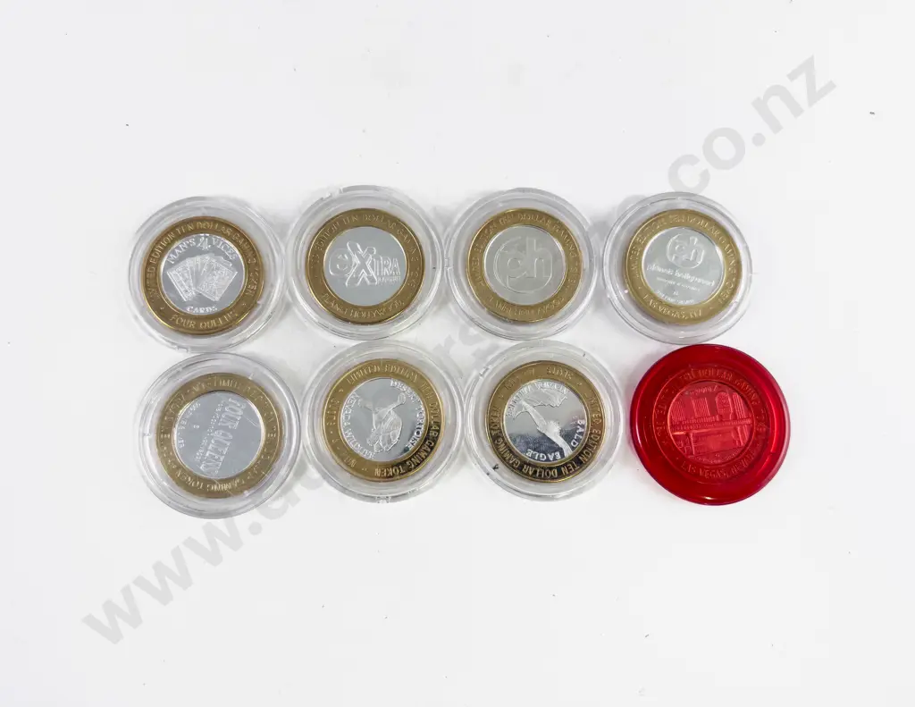 8 Las Vegas Ltd Ed Ten Dollar Gaming Tokens central coin of approx 0.60 troy oz .999 fine silver with brass outer Image 1++