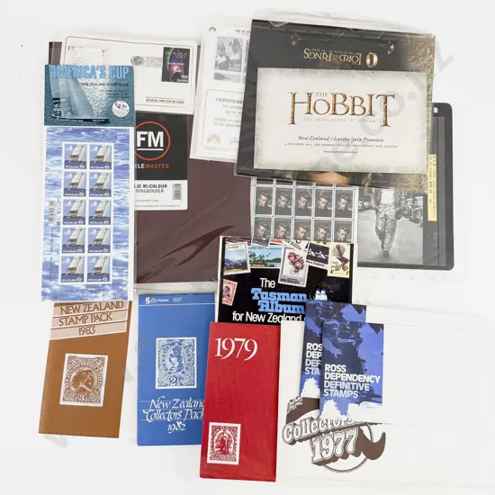 Star Trek-Hollywood- Hobbit Commemorative Stamps with NZ Stamp Packs and Issues