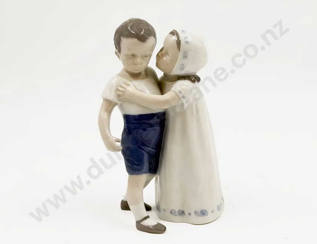 B & G Group Figure Image 1++