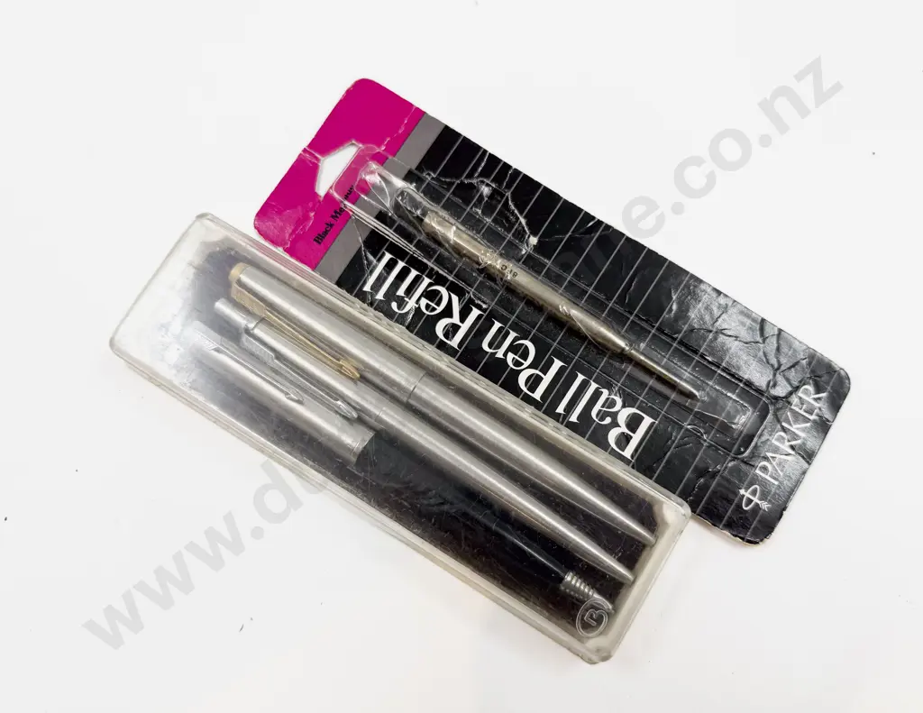 Three Parker Ballpoint Pens together with Refill Image 1++