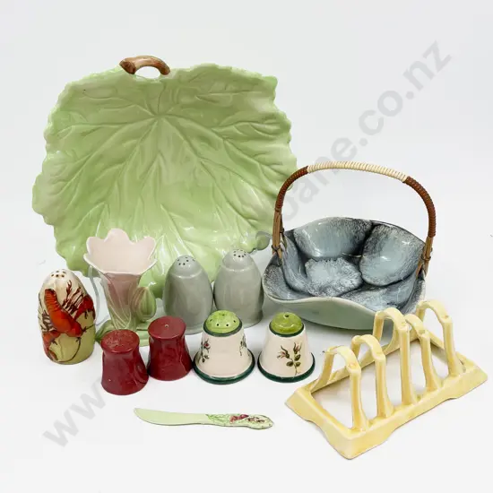 Small Qty of Assorted China incl Carlton Ware