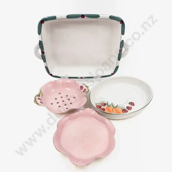 Two Temuka Serving Dishes together with Royal Winton Strainer & Plate