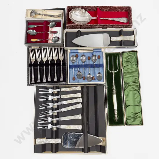 Qty of Assorted Boxed Cutlery