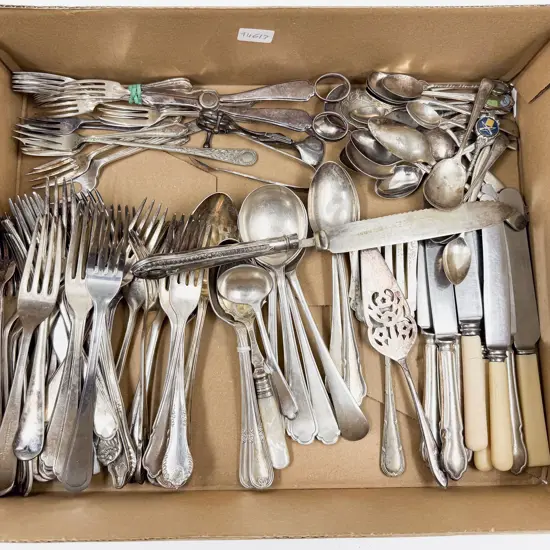Small Qty of Assorted S/P Cutlery