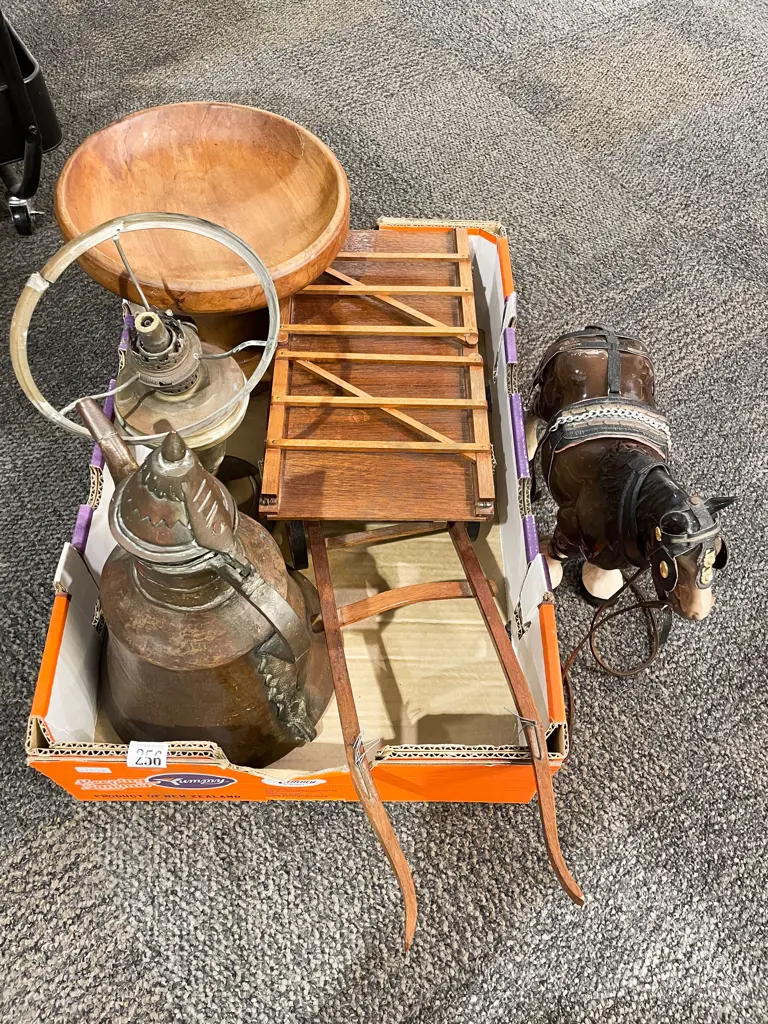 Qty of Assorted incl Metalware Woodware etc Image 1++