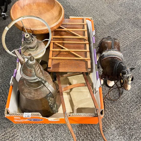 Qty of Assorted incl Metalware Woodware etc