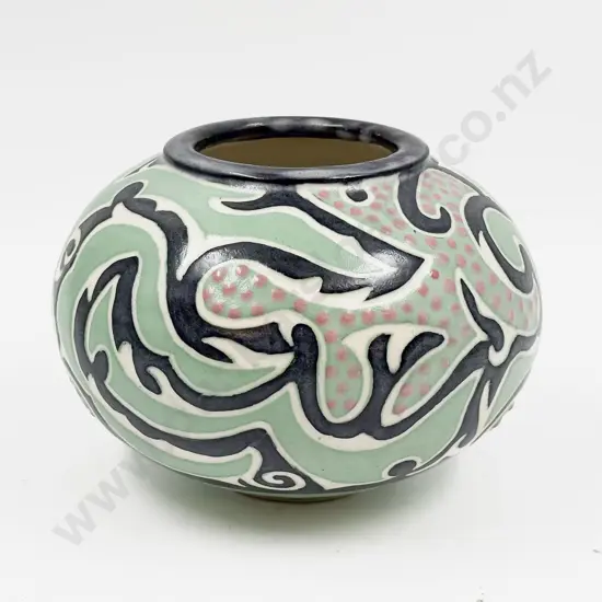 Jenny Browne Pottery Vase