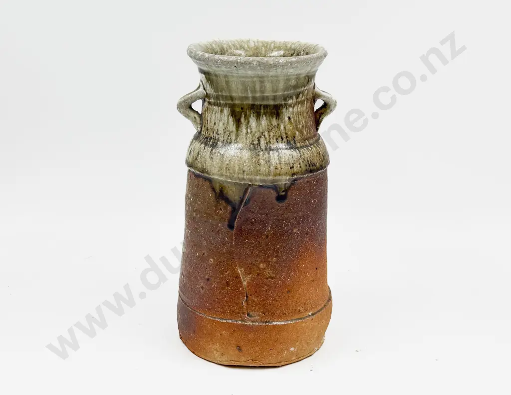 NZ Pottery Vase Image 1++