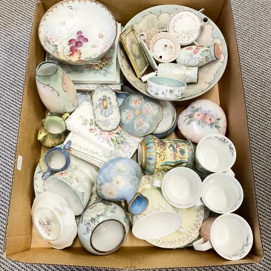 Box Qty of Assorted Fancy Tea China