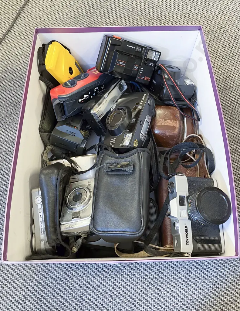 Box Qty of Assorted Cameras Image 1++