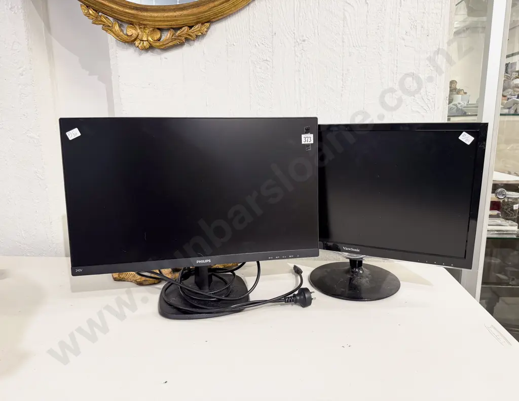 Philips Monitor and Other Image 1++
