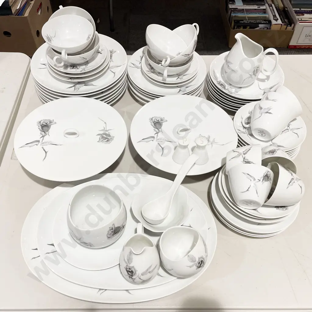 German "Jet Rose" Pattern Part Dinnerset Image 1++