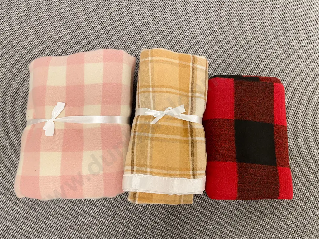 Three Assorted Woollen Blankets Image 1++