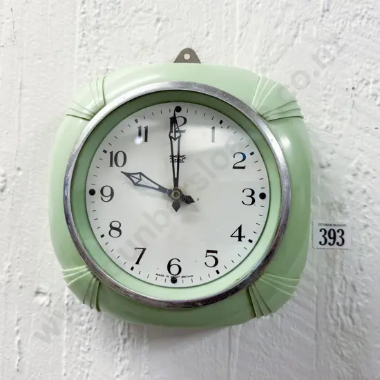Bakelite Clock