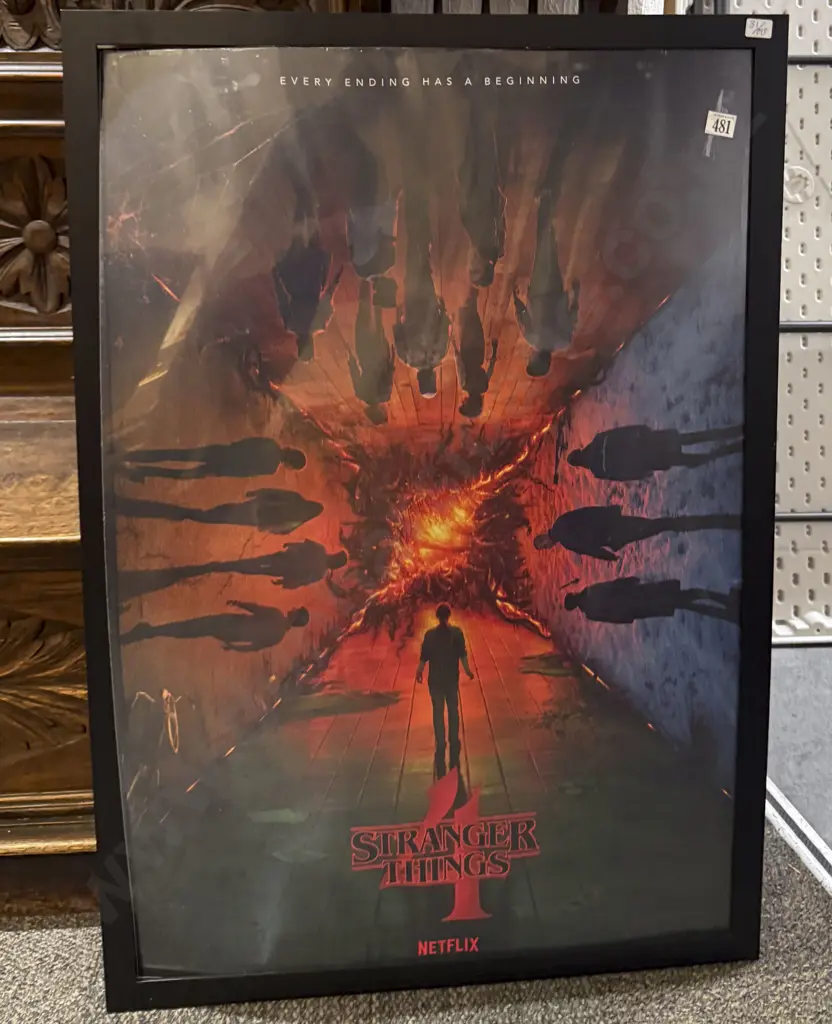 Two Framed Posters - Jurassic Park and Stranger Things Image 1++